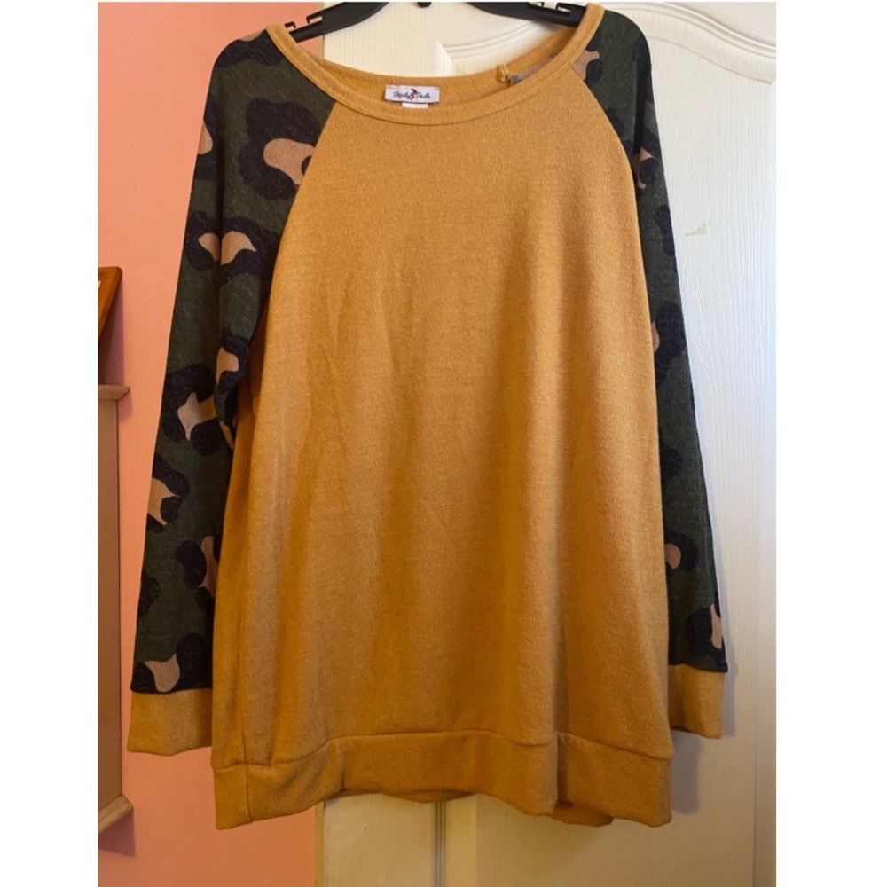 two tone shirt